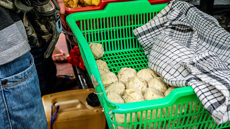 生肉丸，印尼街头小吃，Bakso Goreng